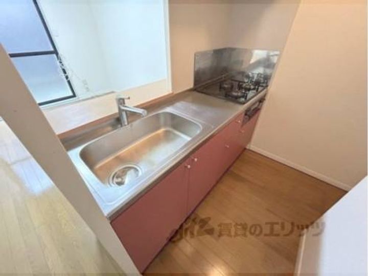 レオパレスヴィラージュ111のキッチン