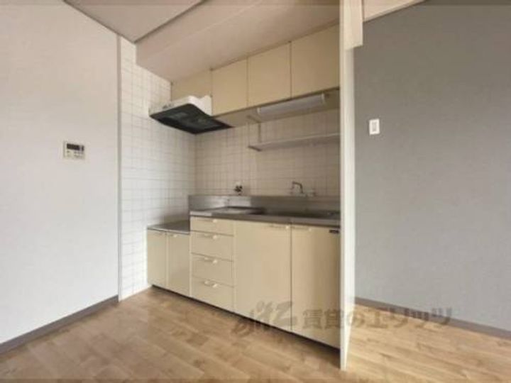 アーバンハイム郡山のキッチン