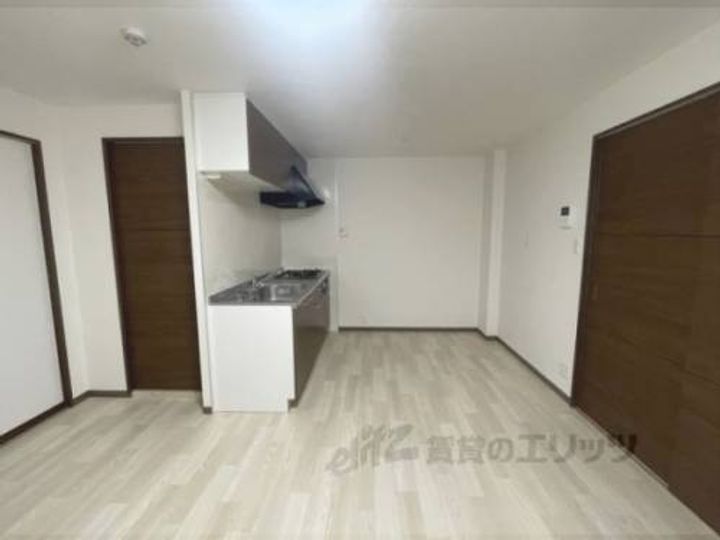 コンフォルタ星田の玄関