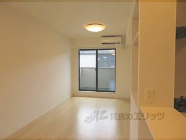 フォレストC203の玄関