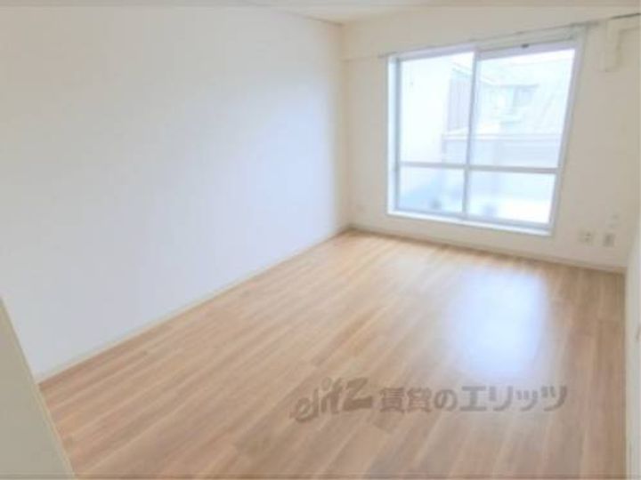 グランドール野洲206の寝室