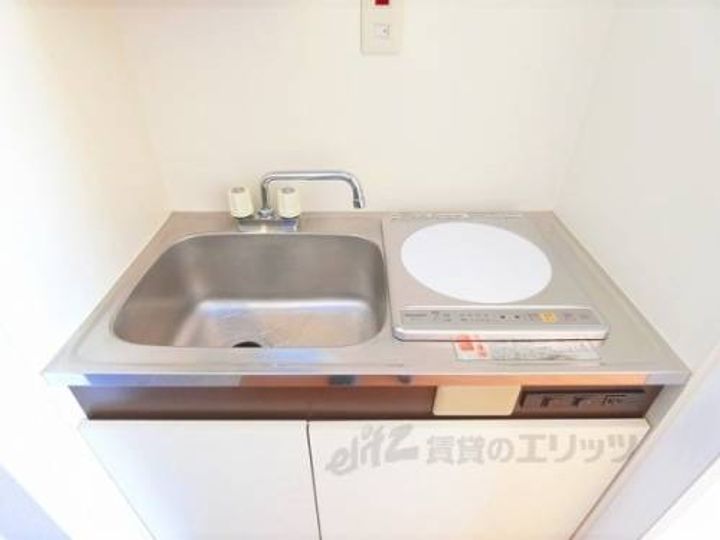 グランドール野洲210のキッチン