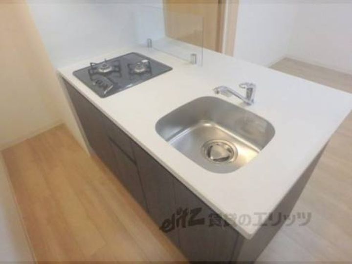 ディーシーガーデン京都西のキッチン