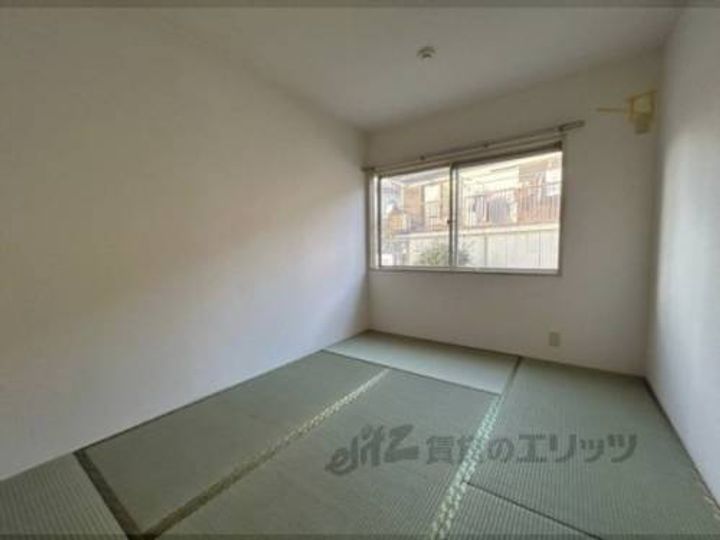 コスモハイツ1番館の寝室