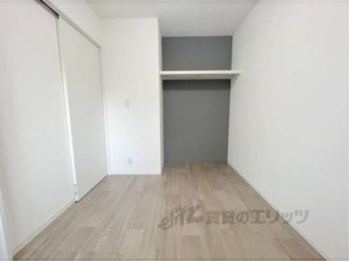 ステイザテラス王寺202の寝室