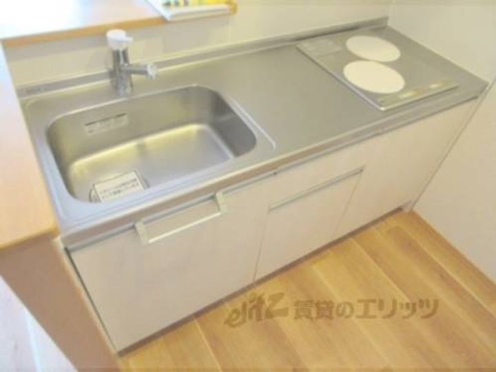 エルメゾン法隆寺102のキッチン