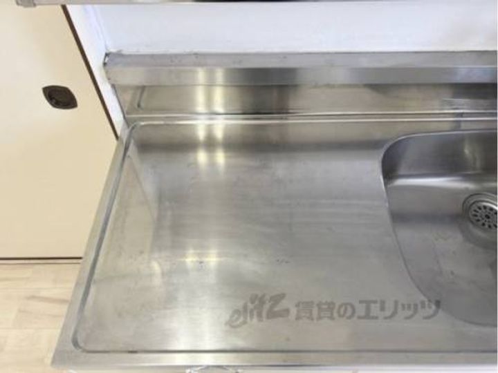 ビレッジハウス曽大根4号棟105のキッチン