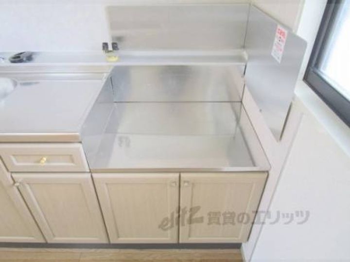 アムール安富102のキッチン