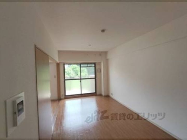 ラヴィーン・エミネンスの玄関