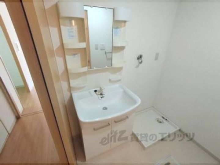 ラヴィーン・エミネンスのその他画像