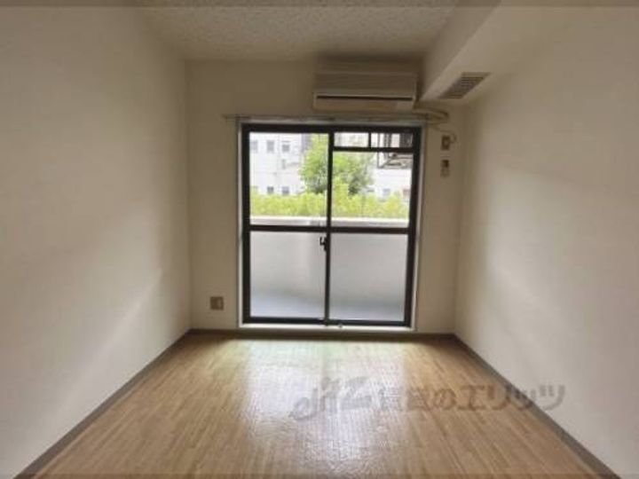 メゾン・ド・パプリカ108の寝室