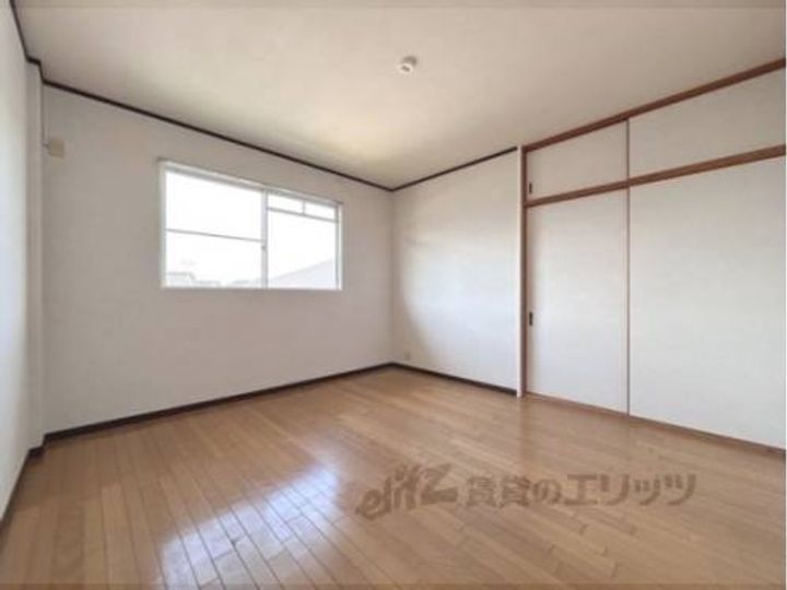 ハイツ武蔵B棟の寝室