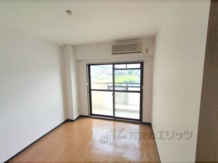 メゾンコンフォールの寝室