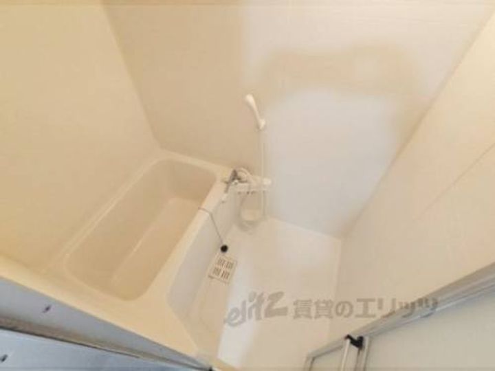 メゾンコンフォールの風呂