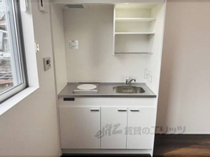 Kレジデンス神宮丸太町201のキッチン