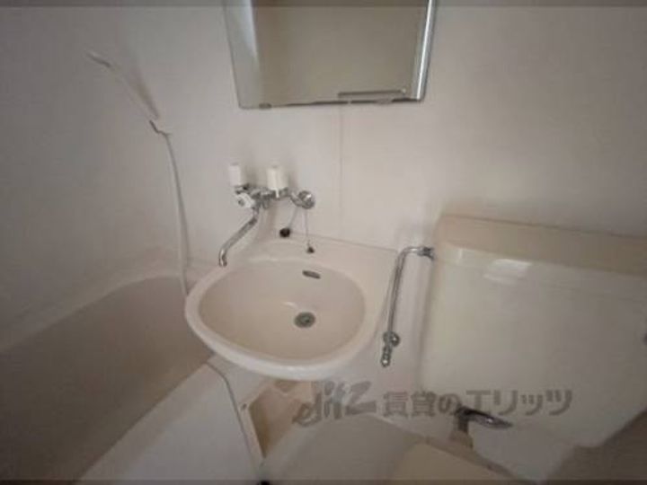 セゾン若松502の風呂