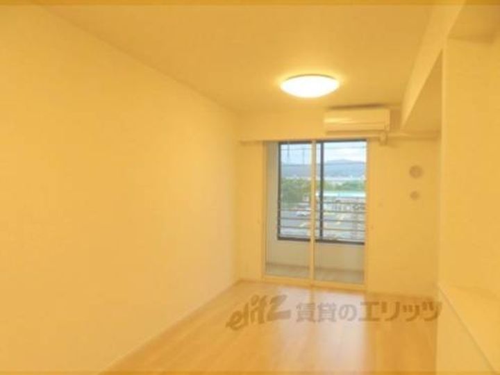 マーベラス コウベ203の玄関