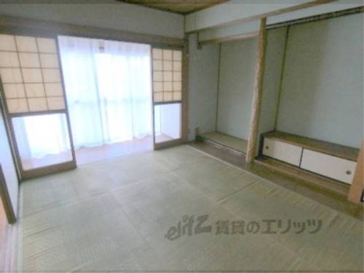 滋賀県野洲市冨波乙(一戸建)の賃貸物件1の寝室