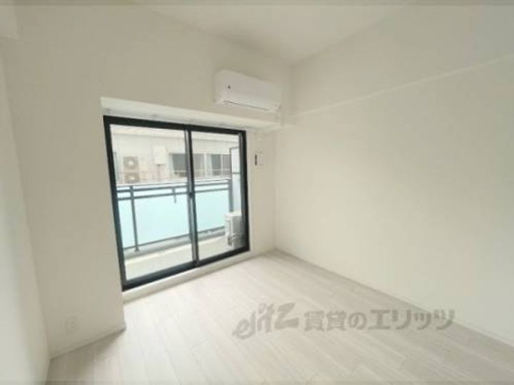 S-RESIDENCE小阪AZUREの寝室