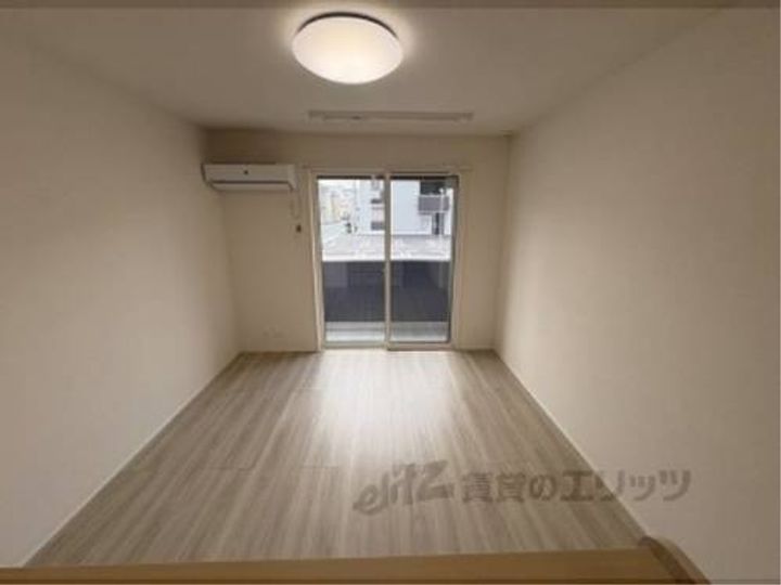 エスタールオーデンの玄関