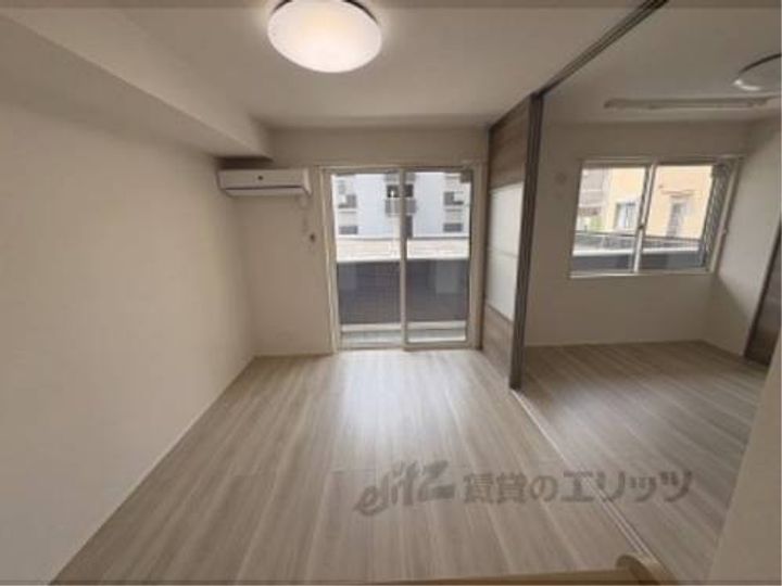 エスタールオーデンの玄関