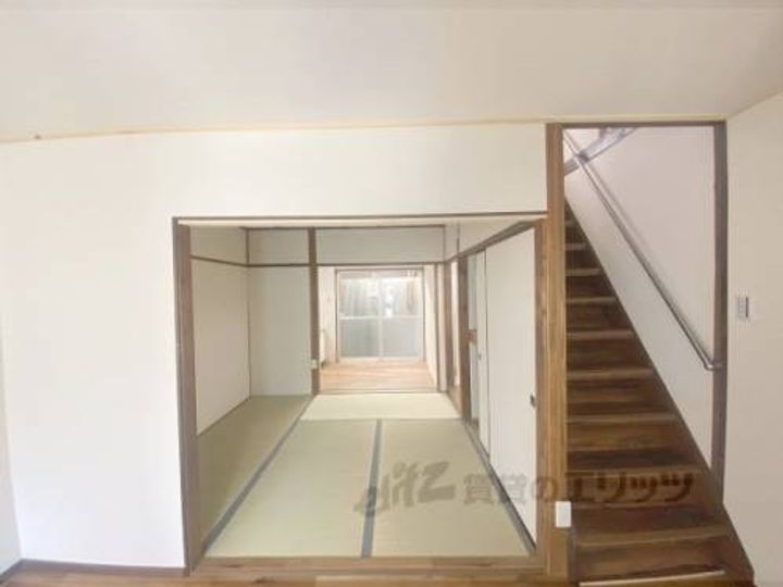 京都府京都市伏見区向島西堤町(一戸建)の賃貸物件貸家の玄関