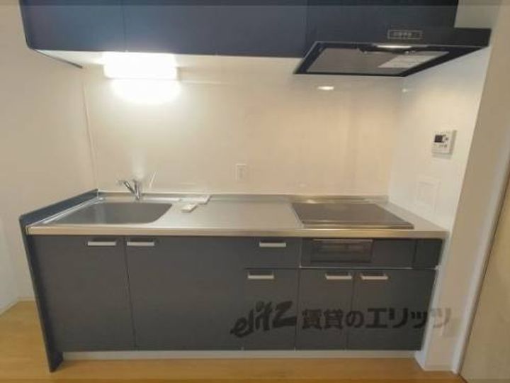 インサイトルポ山科新十条のキッチン