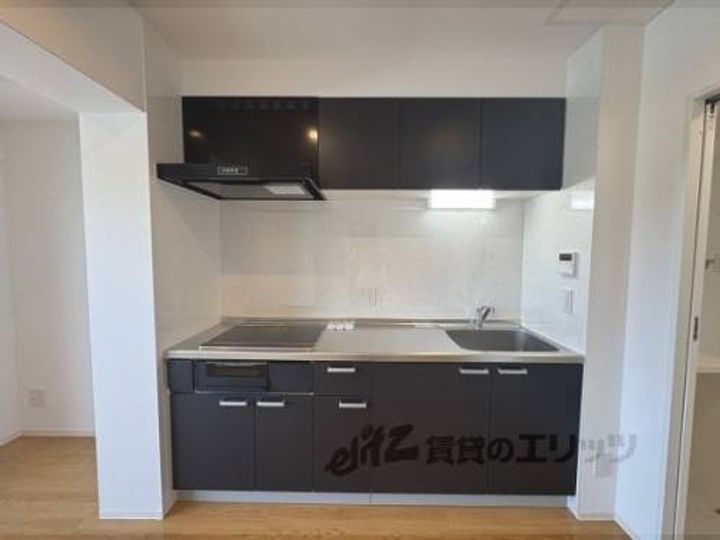 インサイトルポ山科新十条408のキッチン