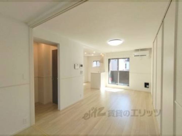 レジデンス・サツキ?の玄関