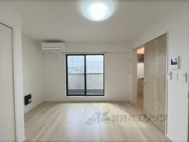 サンレーベ東垣外の寝室