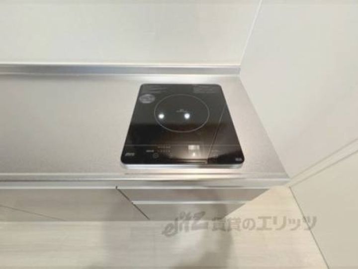 メゾン・ソレイユ稲荷103のキッチン