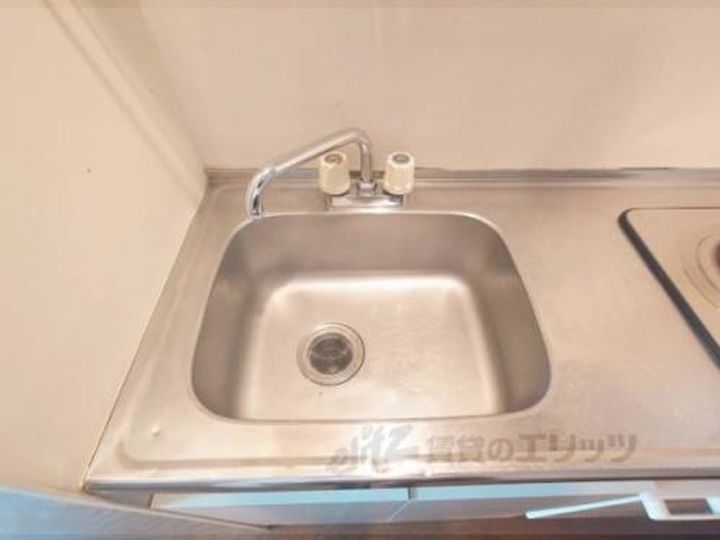 幸楽ハイツ210のキッチン