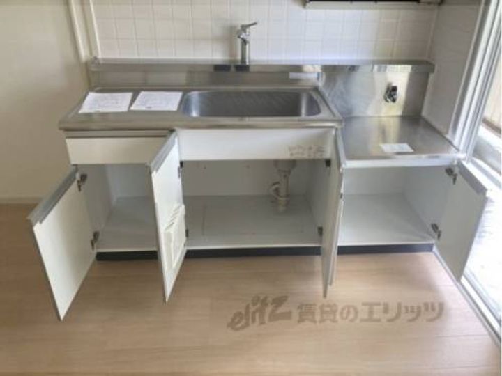 寝屋川団地C28号棟108のキッチン