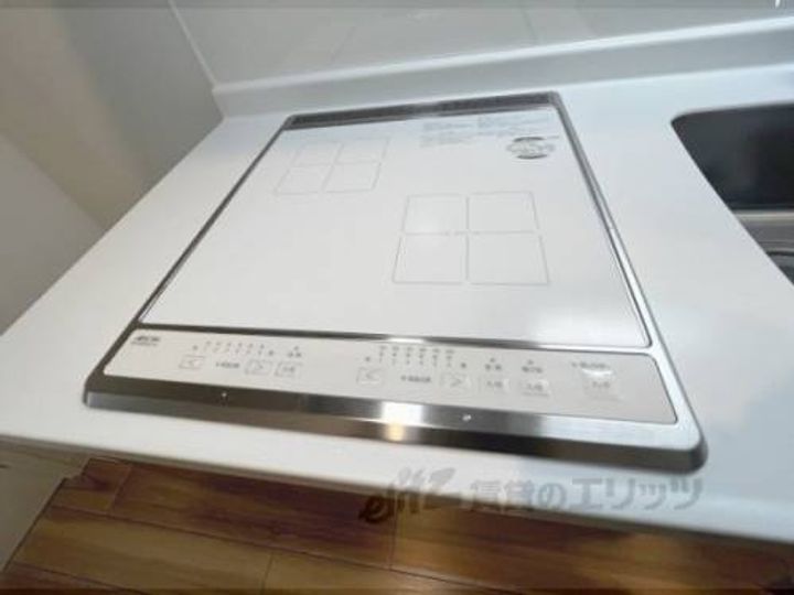 ブリリアコート龍谷大前403のキッチン