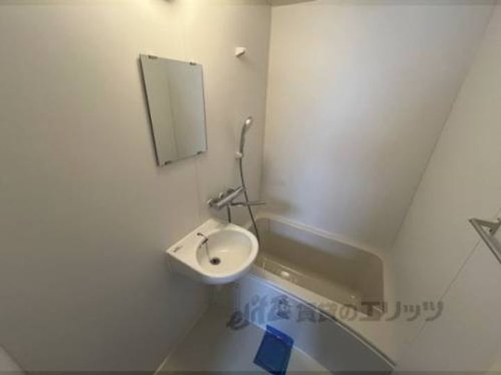 スインスィアフナコシの風呂