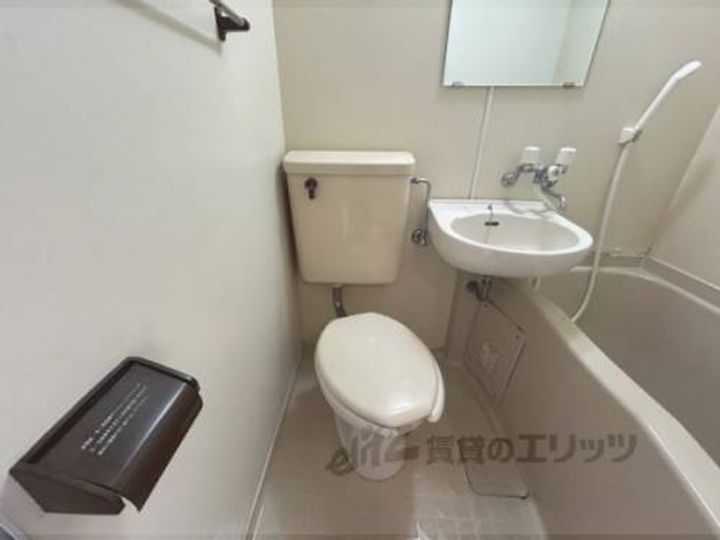 メゾン・ド・パプリカ312の風呂