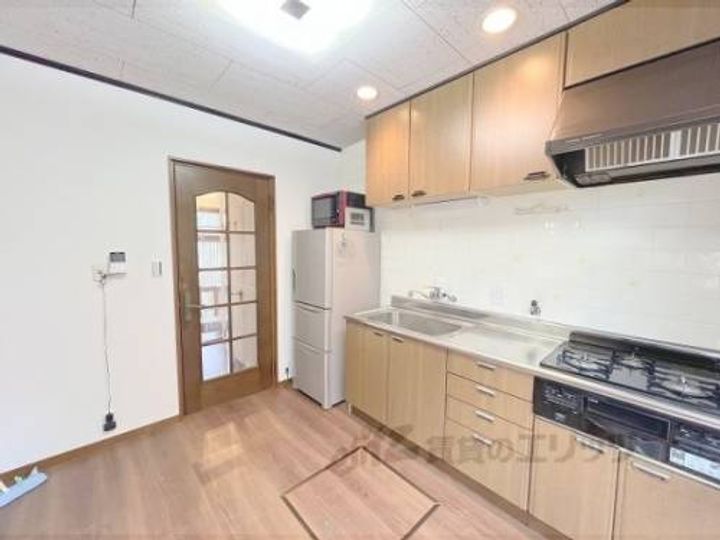 京都府京都市山科区日ノ岡鴨土町(一戸建)の賃貸物件貸家の玄関